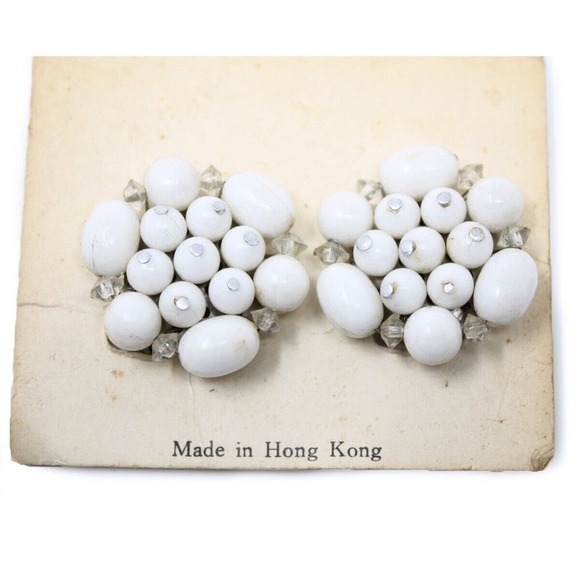 Vintage White and Clear Bead Cluster Clip On Earrings Marked Hong Kong - Hey Viv - Picture 3 of 5